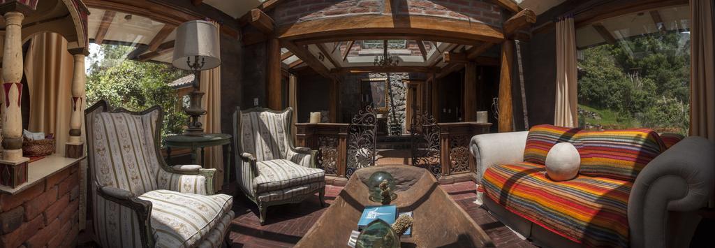 Hacienda Rumiloma キト 部屋 写真